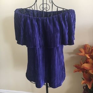 SANCTUARY CLOTHING OFF THE SHOULDER BLUE T…